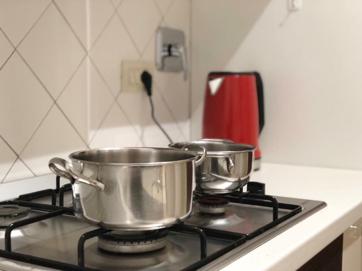 شقة Temporary House Vicolo Colombina بولونيا المظهر الخارجي الصورة