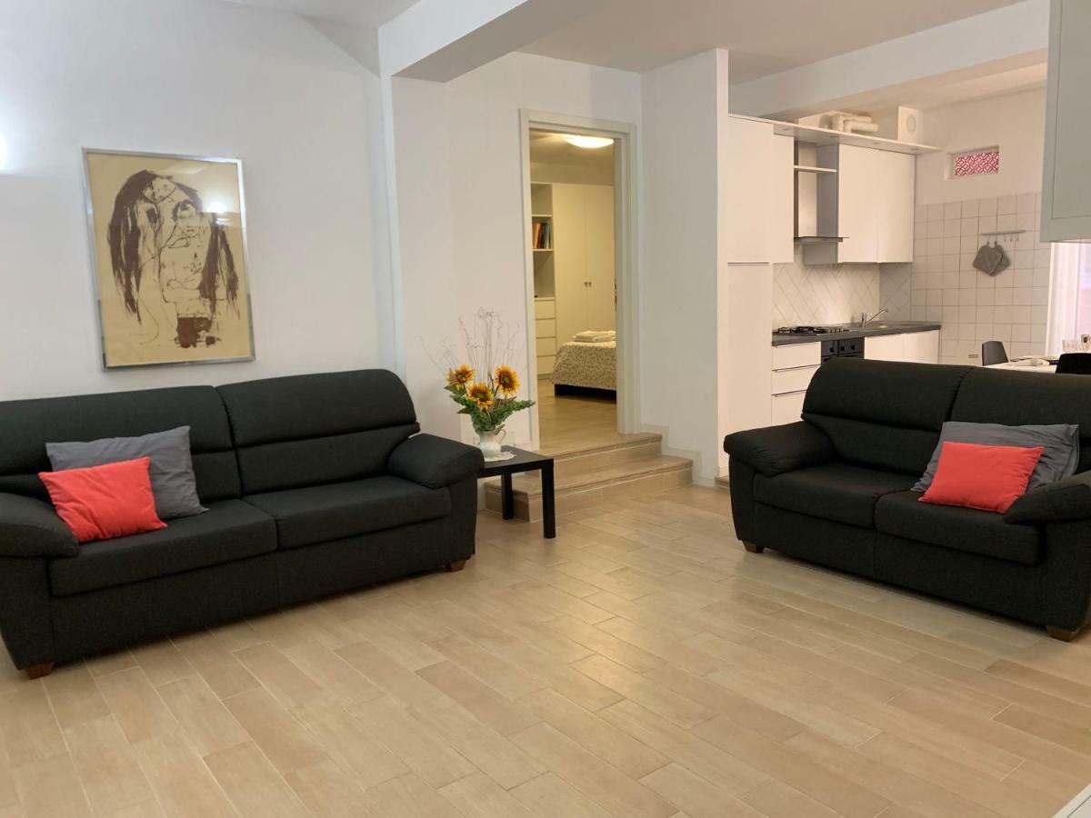 شقة Temporary House Vicolo Colombina بولونيا المظهر الخارجي الصورة
