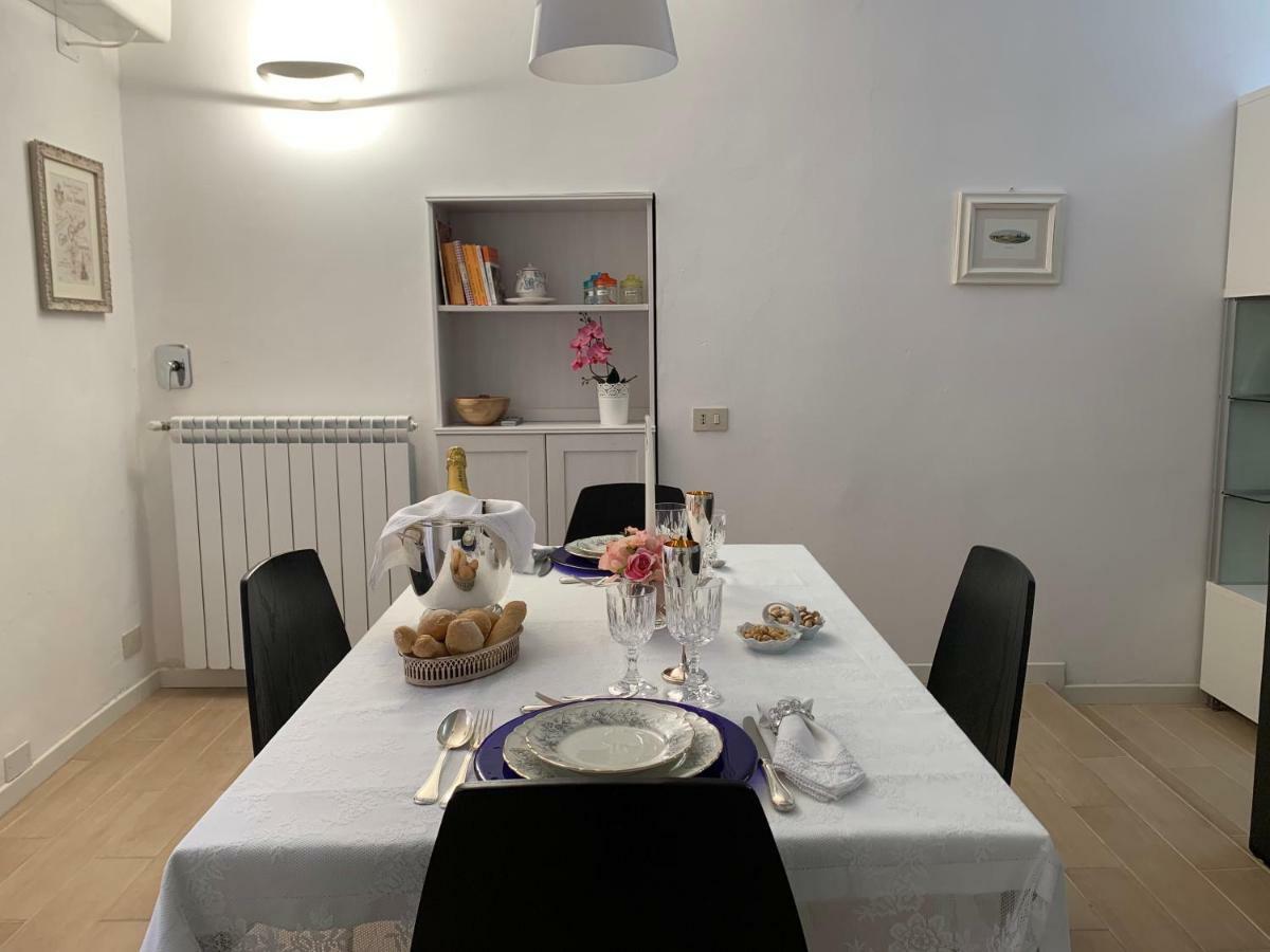شقة Temporary House Vicolo Colombina بولونيا المظهر الخارجي الصورة