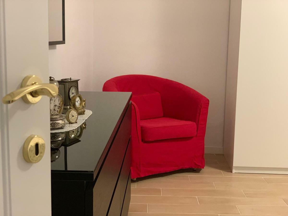 شقة Temporary House Vicolo Colombina بولونيا المظهر الخارجي الصورة