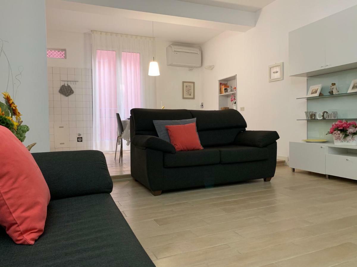 شقة Temporary House Vicolo Colombina بولونيا المظهر الخارجي الصورة